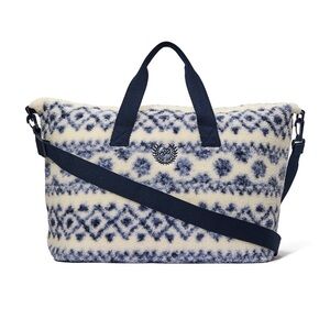 NWT Victoria Secret PINK Cozy Tote Weekender Bag Blue & White Sherpa